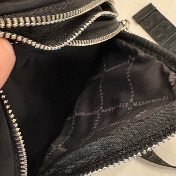 Steve Madden Black Crossbody Belt Bag - Picture 3 of 5